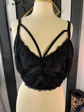 torrid Black Lace Bralette with Strappy Accents  torrid tub live:#56
